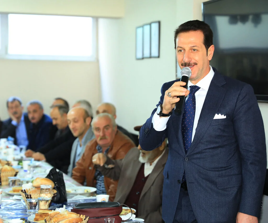 Başkan Tok: "Hemşehri Dernekleri Kültür Elçileridir"