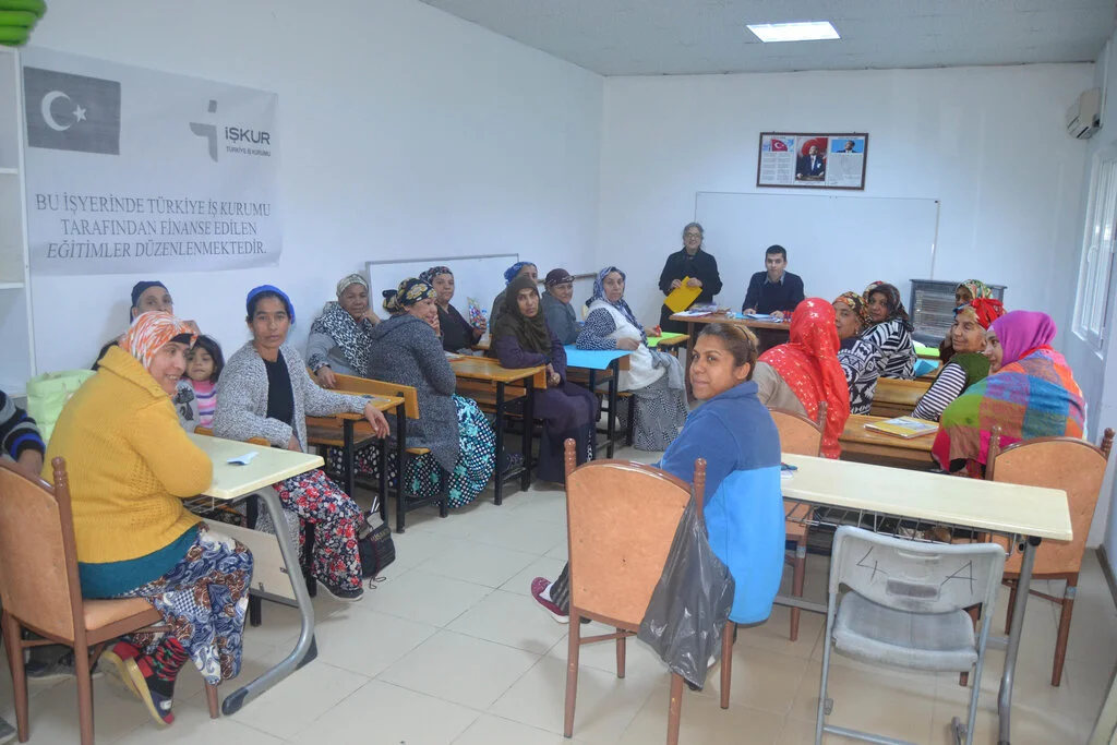 Canik'te Dede ve Ninelere Eğitim Verildi