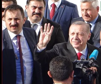 “LOZAN TARTIŞMAYA AÇILMALI   VE GEREKİRSE  DEĞİŞTİRİLMELİ”