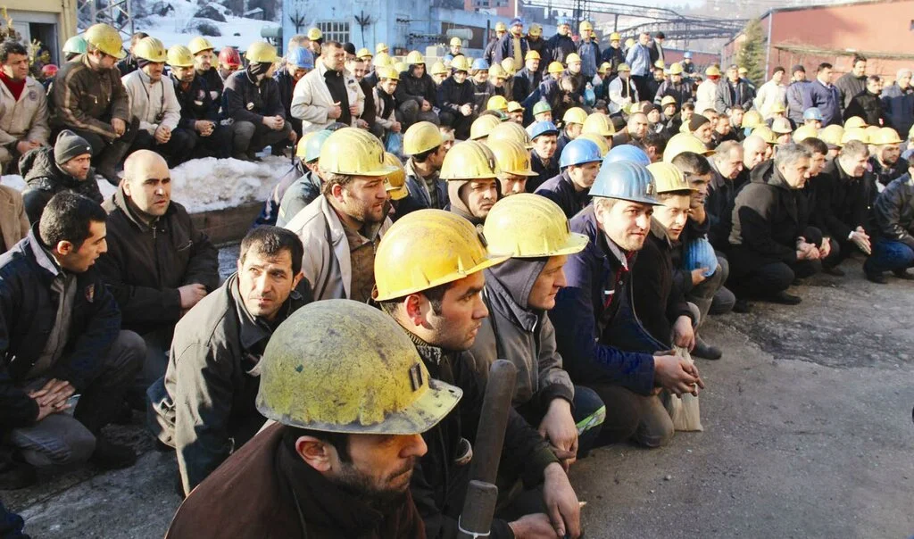 Kamu İktisadi Teşebbüsleri'nde Çalışan Taşeron Personel Kadroya Geçiyor