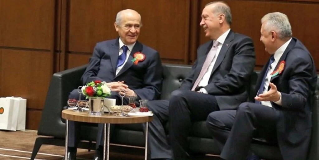 AK Parti ve MHP'de kritik isimler belli oldu