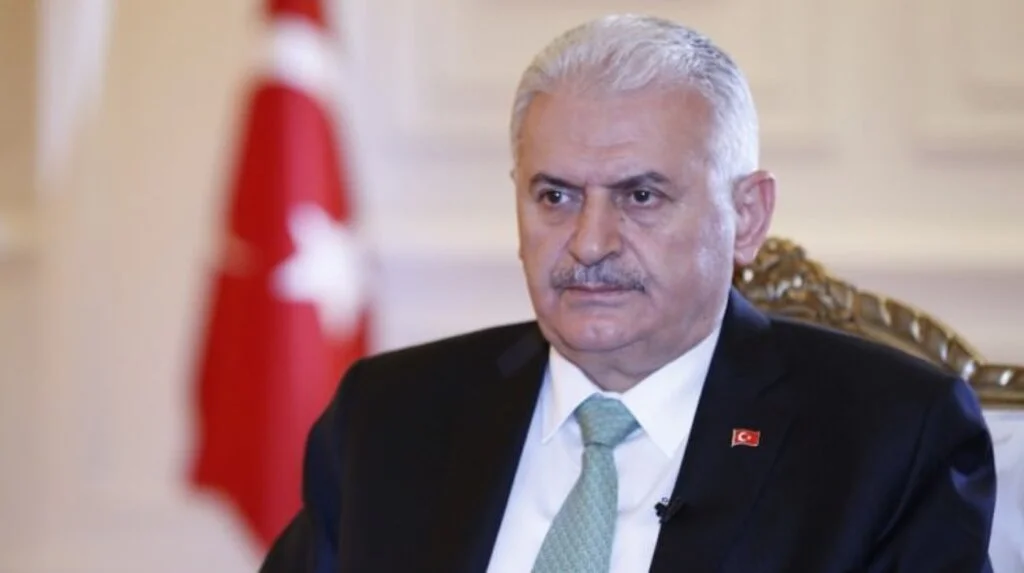 Başbakan açıkladı: Yeni Paket Geliyor