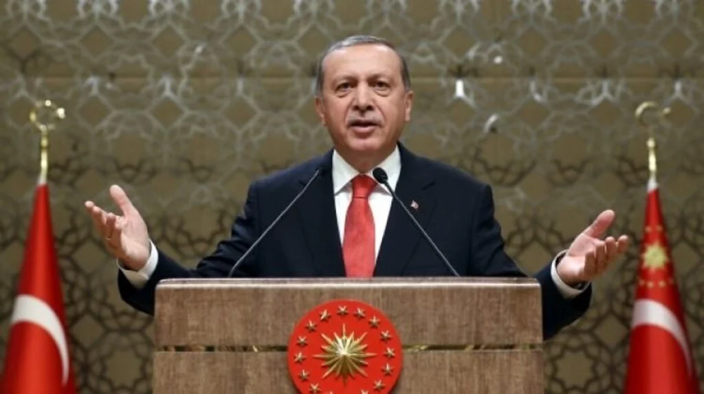 Cumhurbaşkanı resti çekti: Ya terk edecekler ya da...