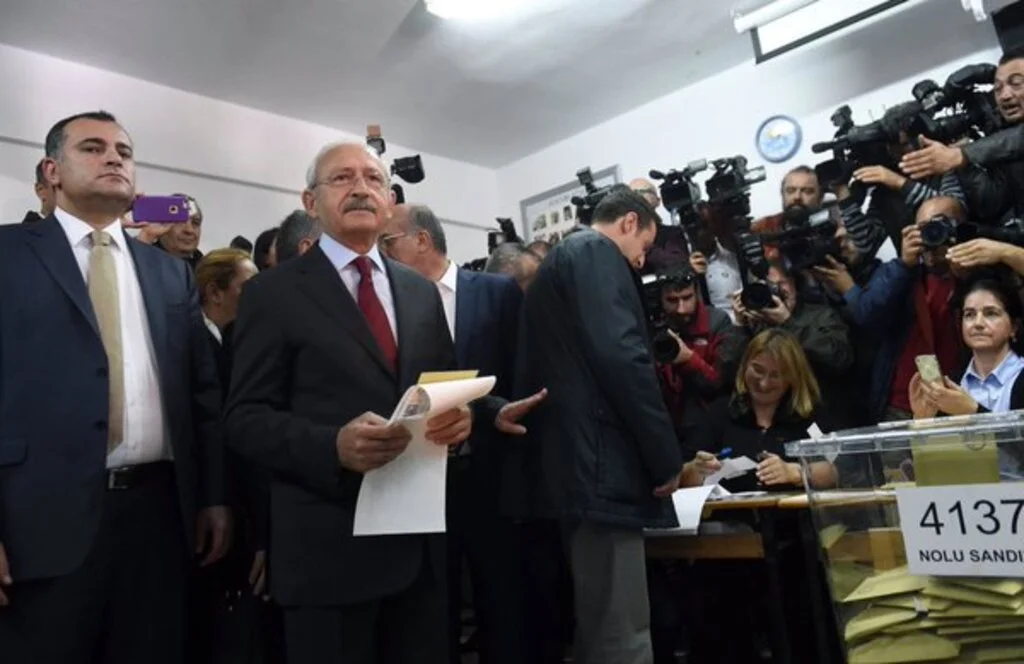 8 YILDA 8 SEÇİM KAYBETTİ...