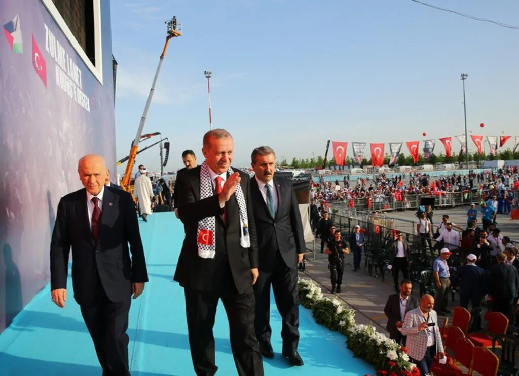 YENİ KAPI'DA YÜZ BİNLER KUDÜS İÇİN TOPLANDI