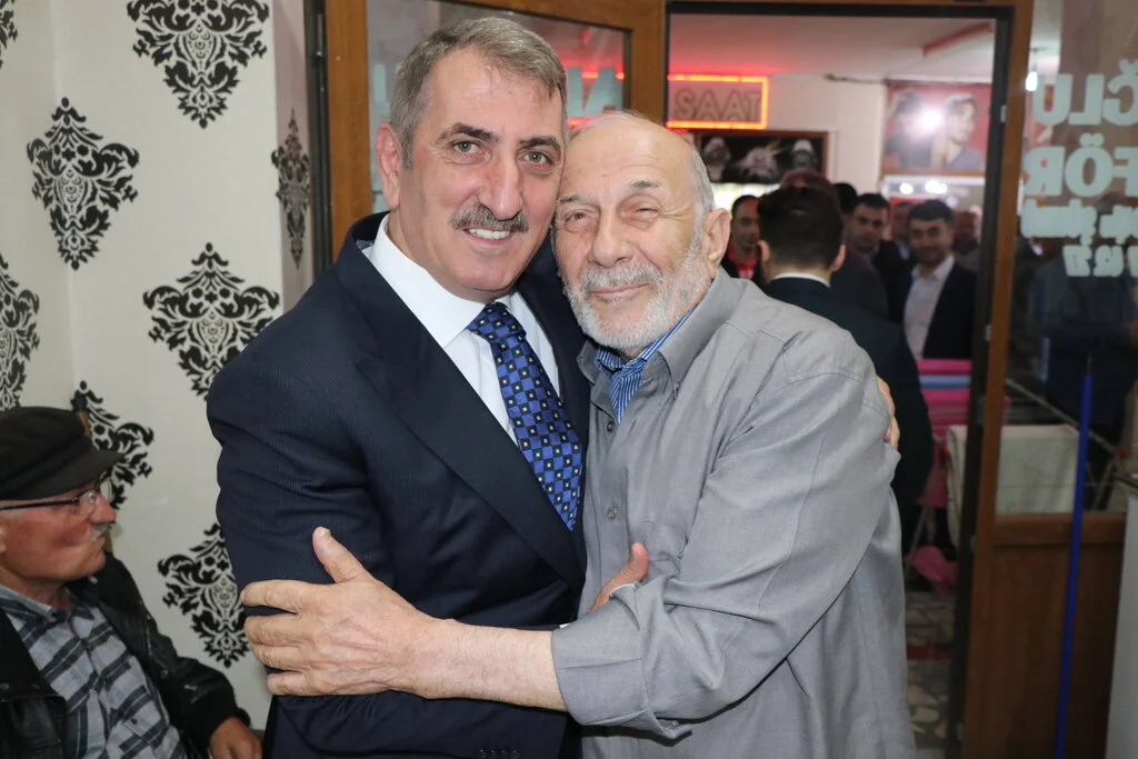 ÇARŞAMBA'DA MİLLETVEKİLİ FUAT KÖKTAŞ YOĞUN İLGİ GÖRDÜ