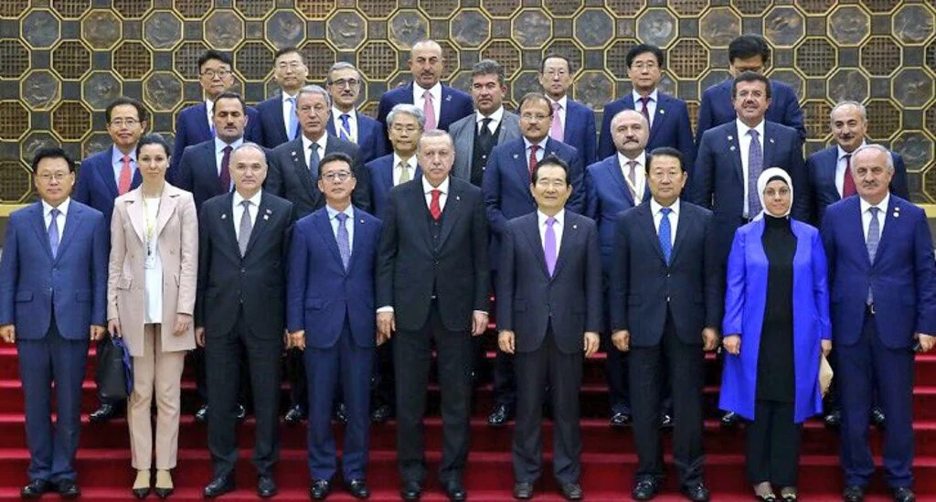 ÇİĞDEM KARAASLAN'DAN SAMSUN'A SELAM VAR !