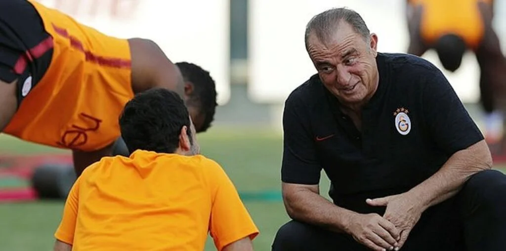 Galatasaray'da Gözler Eski Öğrencide
