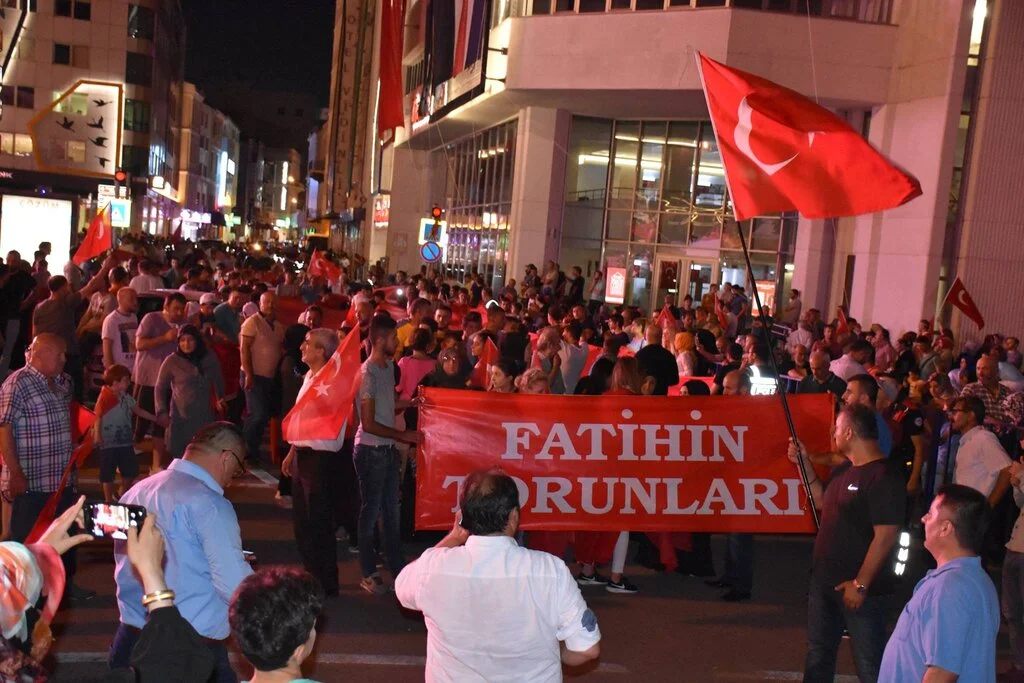 Fatih Mahallesi yine sokaklardaydı!