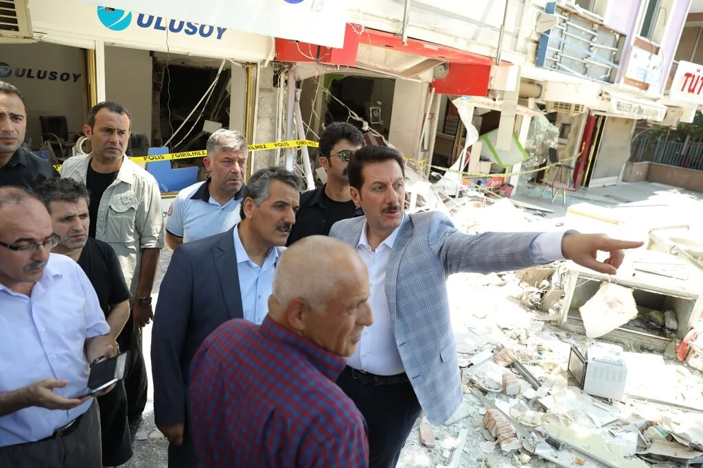 Başkan Tok Patlamanın Yaşandığı Yerde İncelemelerde Bulundu