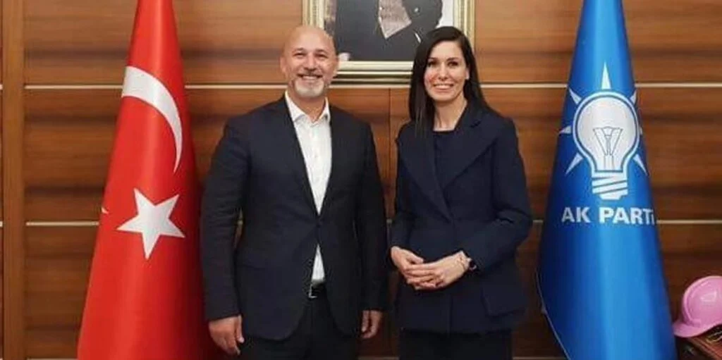 İLK TEBRİK KARADUMAN'DAN
