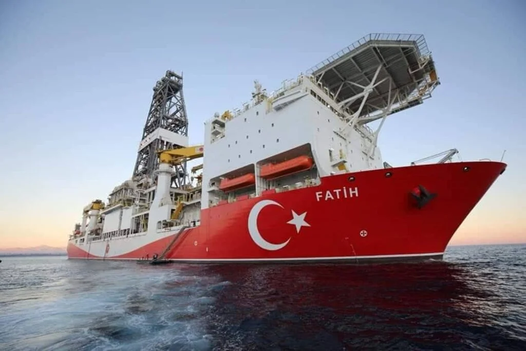 Yerli ve Milli İlk Sondaj Gemisi Akdeniz'de ilk sondaja Başlıyor