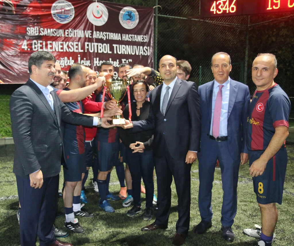 ORUÇ, SAĞLIK İÇİN HAREKET ET TURNUVASI ÖDÜLLERİNİ VERDİ