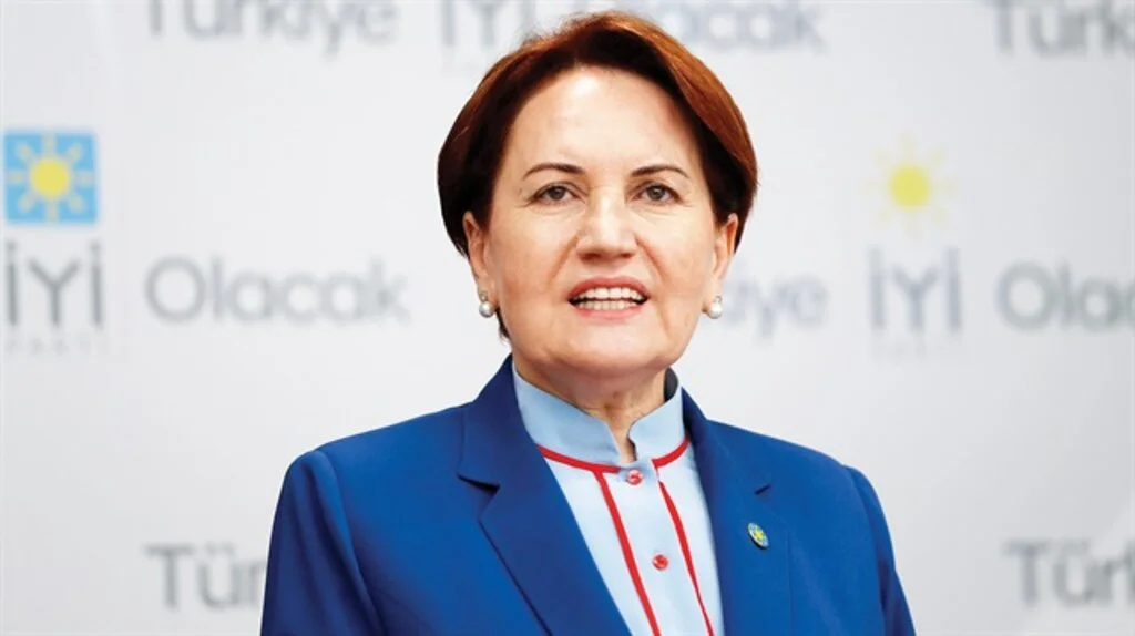 AKŞENER İTTİFAK İÇİN DÜĞMEYE BASTI