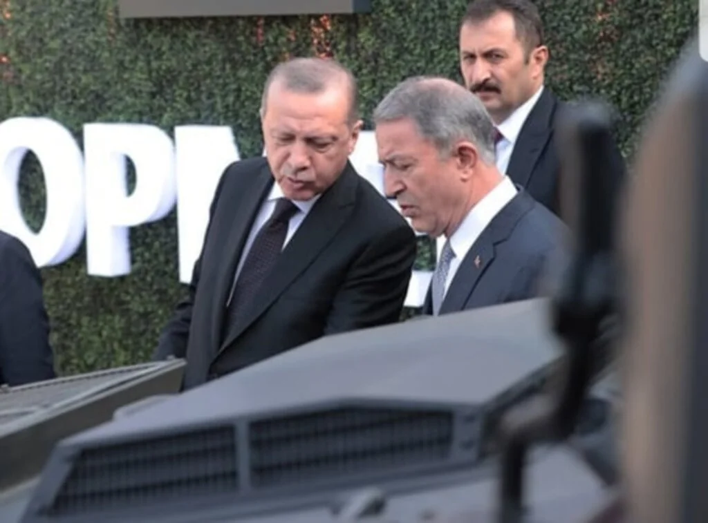Milli Savunma Bakanı Akar'dan 'tek tip askerlik' açıklaması