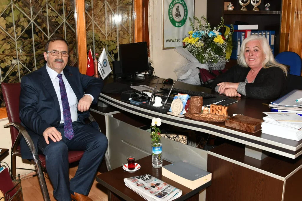 BAŞKAN ŞAHİN ;'SİZLERE HİZMET İNSANLIK BORCUMUZ!..'