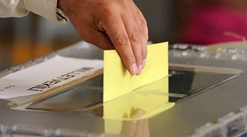 Adresinde oturmayan seçmenin kaydı dondurulacak