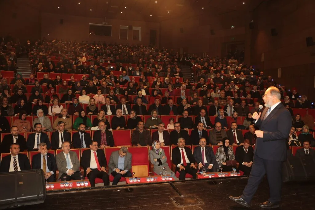 Yerel seçim yolunda teşkilat eğitimleri programı Samsun'da yapıldı