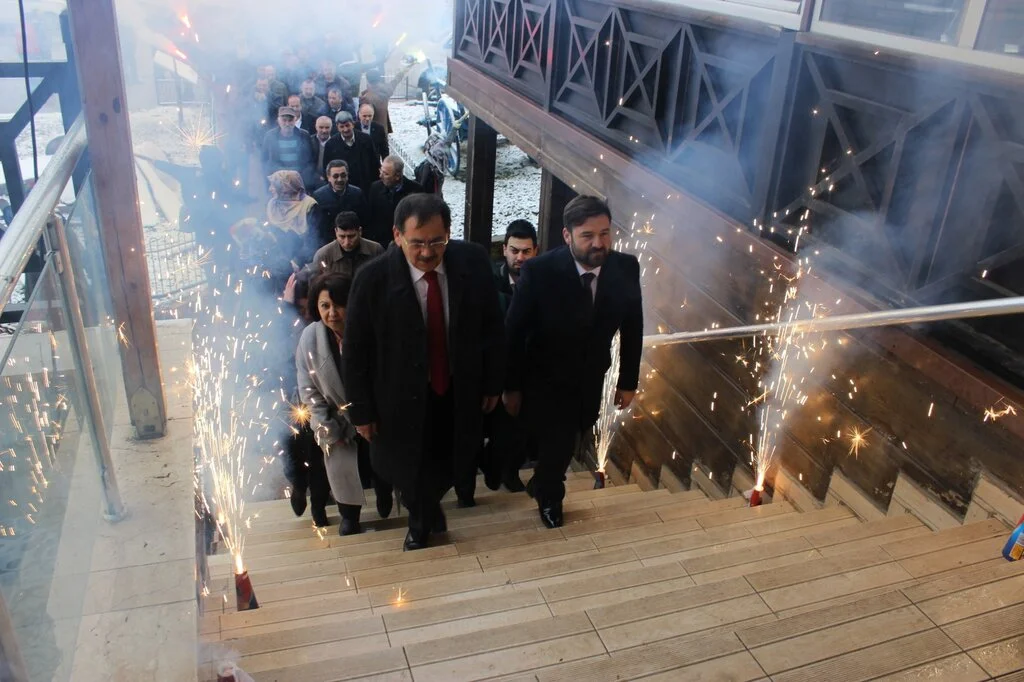 Mustafa DEMİR,''Samsun'u, Samsun halkıyla birlikte yöneteceğiz'