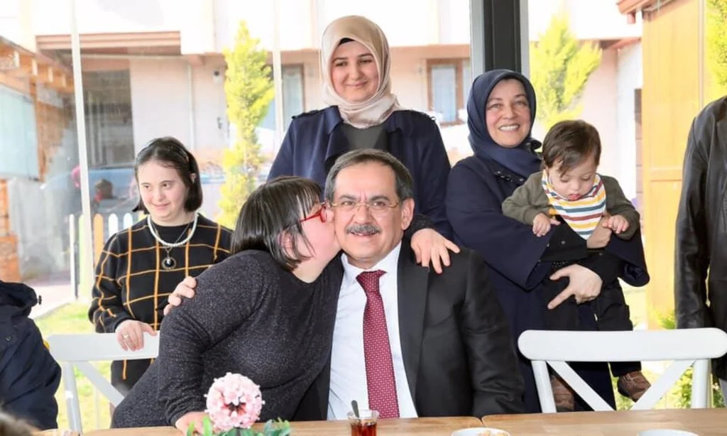 Melek Yüzlüler'in Mustafa Demir sevgisi