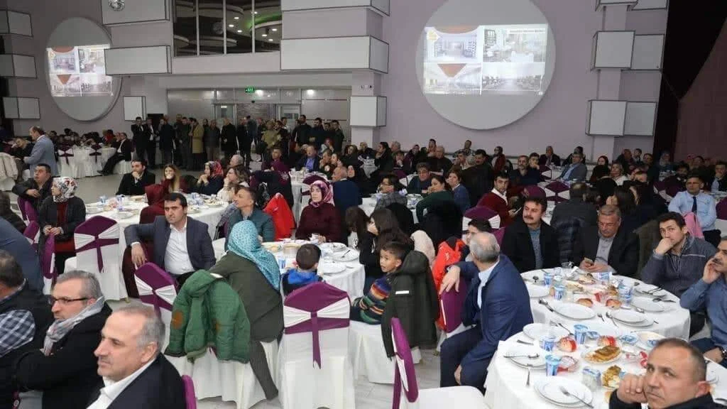 BAŞKAN TOK'TAN VEFA BULUŞMASI..