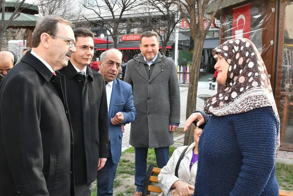 Başkan Adayı Zihni Şahin'den Esnafa Garanti