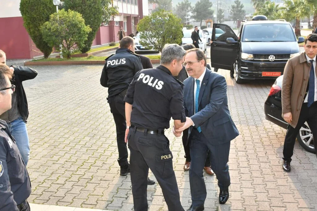 Başkan Zihni Şahin, Polis Okulu'nda