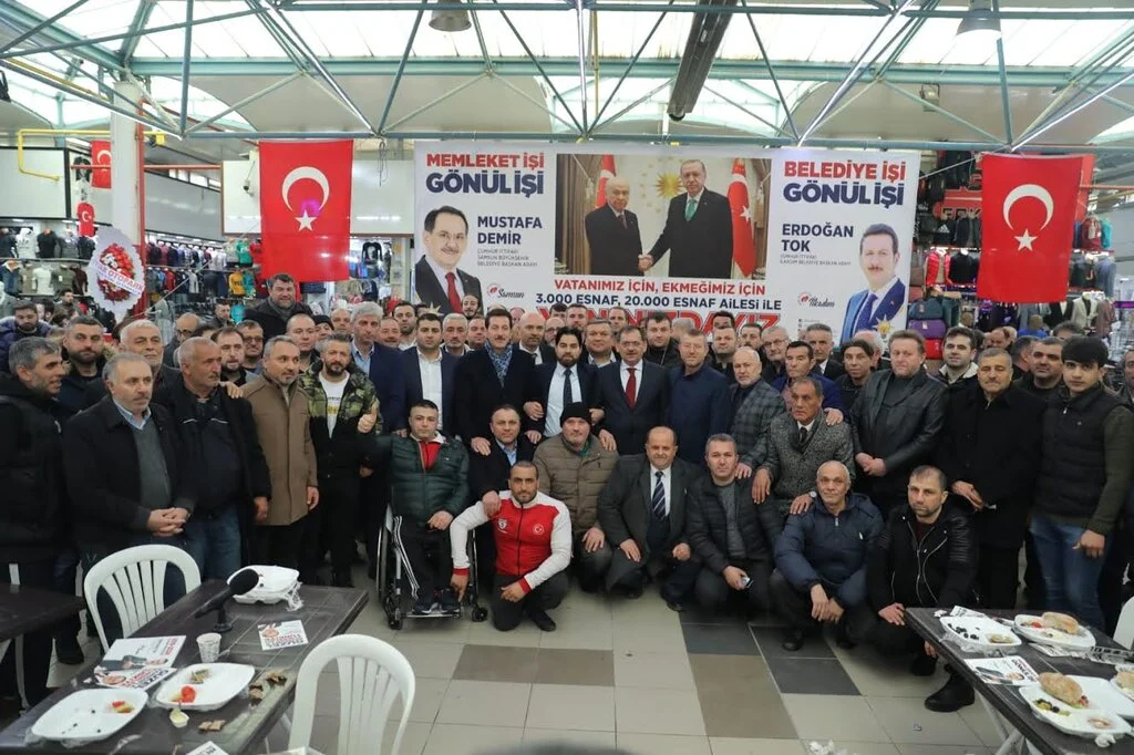 Yabancılar Pazarı Esnafı Cumhur İttifakının Yanında