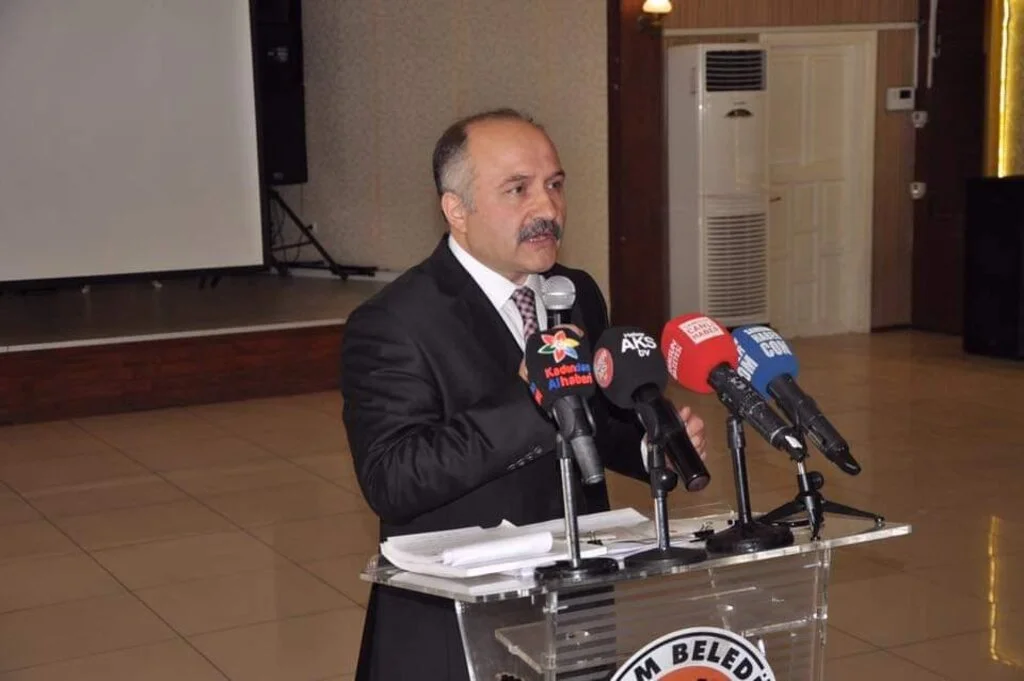 USTA'DAN AÇIK OTURUM DAVETİ
