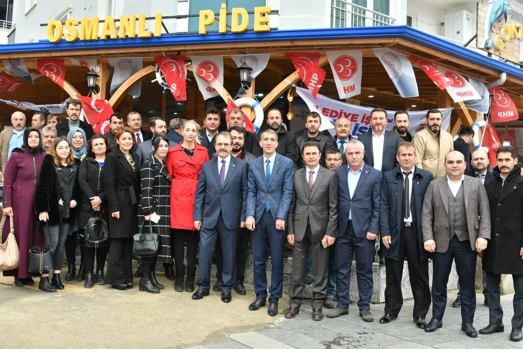Başkan Şahin'e 3 koldan destek!