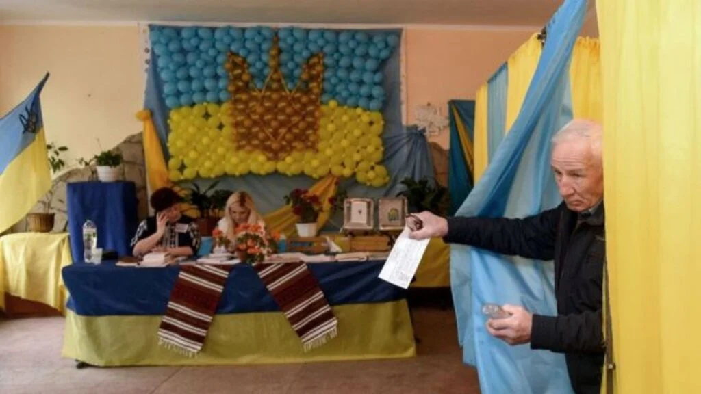 Ekonomik Kriz Zelenskiy'e yaradı