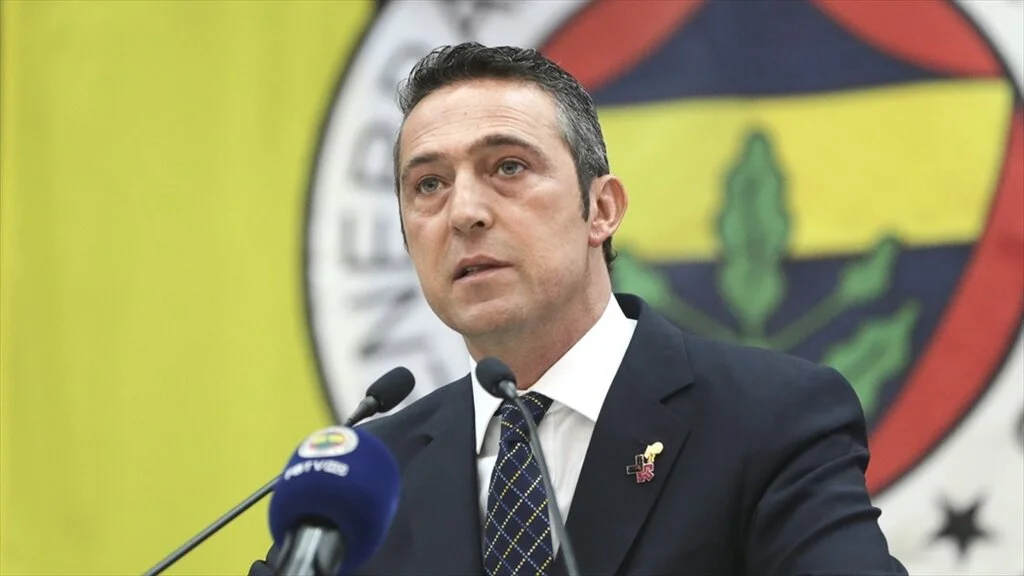 Ali Koç'tan Taraftarı Şaşırtan  Galatasaray Açıklaması