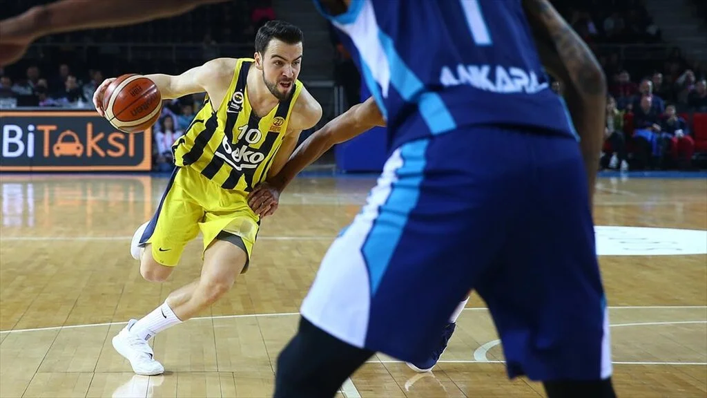 Fenerbahçe Beko'ya Melih Mahmutoğlu Müjdesi