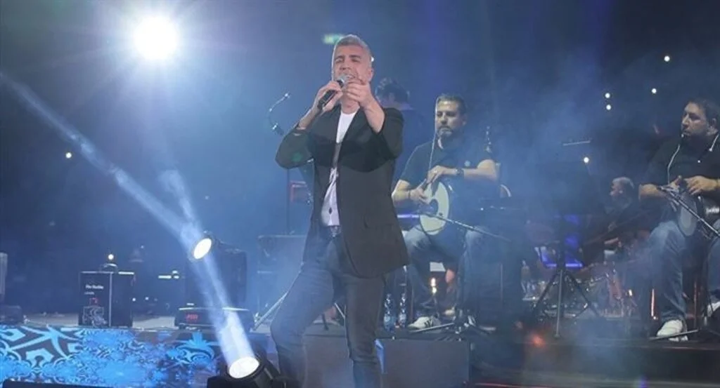 İsrail Konseri Sonrası Özcan Deniz'e Tepki Dinmiyor