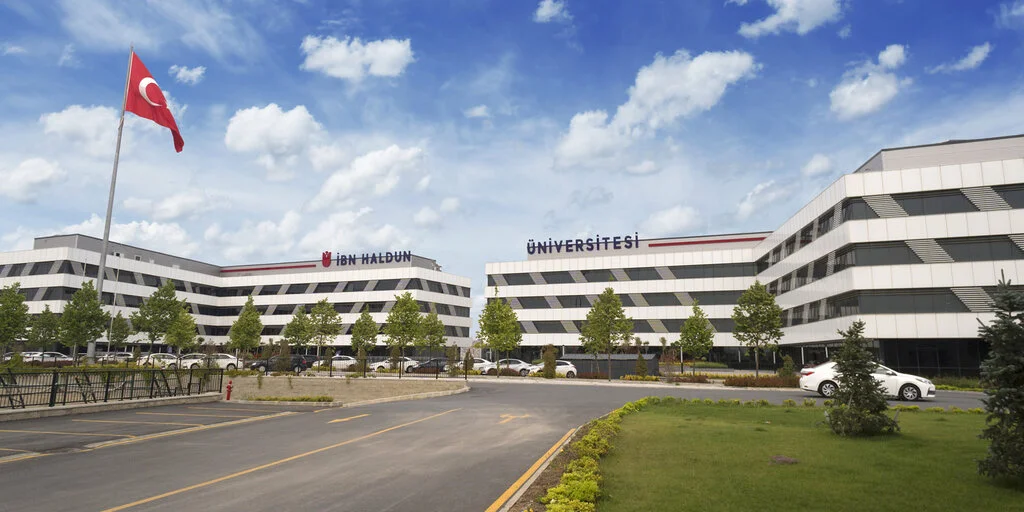 İbn Haldun Üniversitesi Türkiye Münazara Şampiyonası tamamlandı