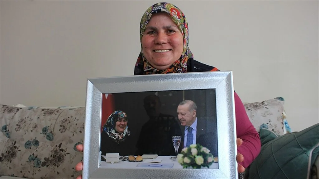 Suluovalı Münevver Ablanın Cumhurbaşkanı Erdoğan ile görüşme mutluluğu