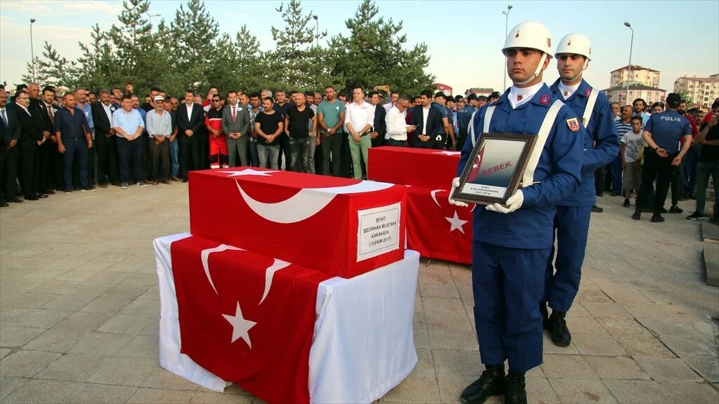 Bedirhan bebeği şehit eden teröristler yakalandı