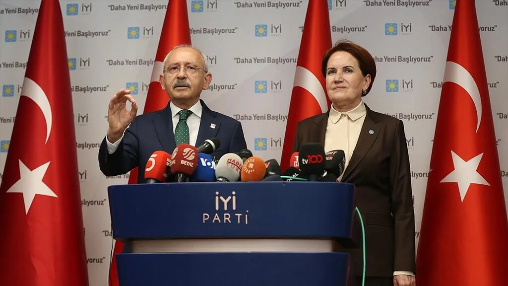 Kılıçdaroğlu, Akşener'i ziyaret etti