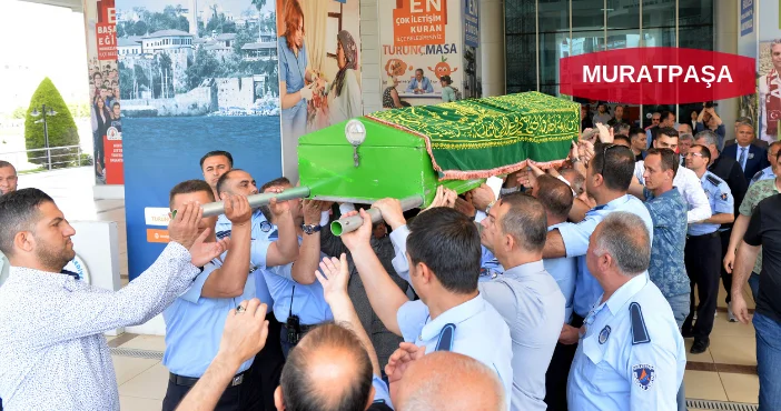 Son yolculuğuna mesai arkadaşları uğurladı