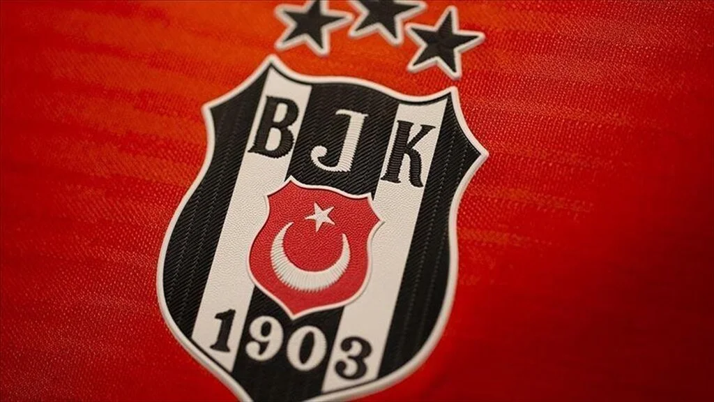 Beşiktaş'ta başkan adaylarının listeleri belli oldu