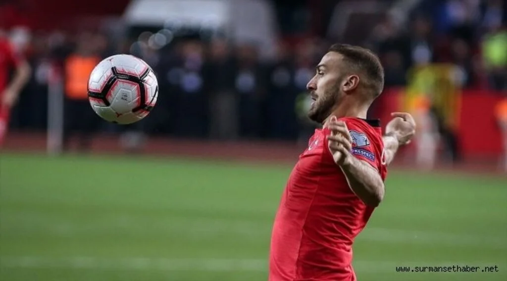 Cenk Tosun milli takım aday kadrosundan çıkarıldı