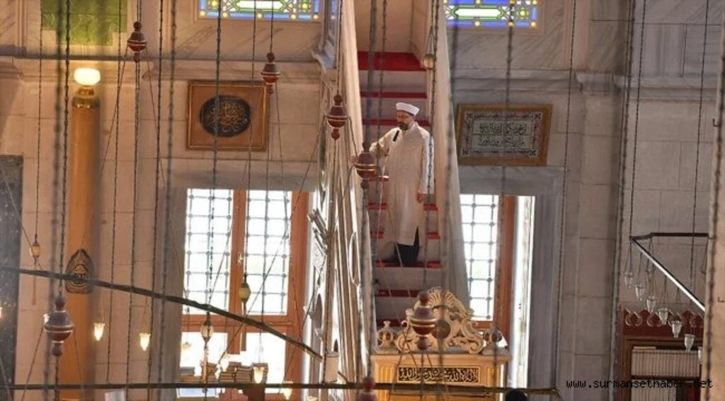 Diyanet İşleri Başkanı Erbaş vatandaşları Yenikapı'ya davet etti