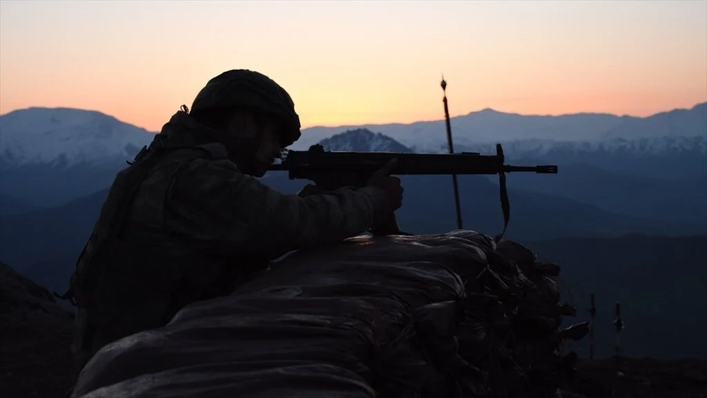 Son Dakika ! Tunceli'de 5 Terörist etkisiz hale getirildi