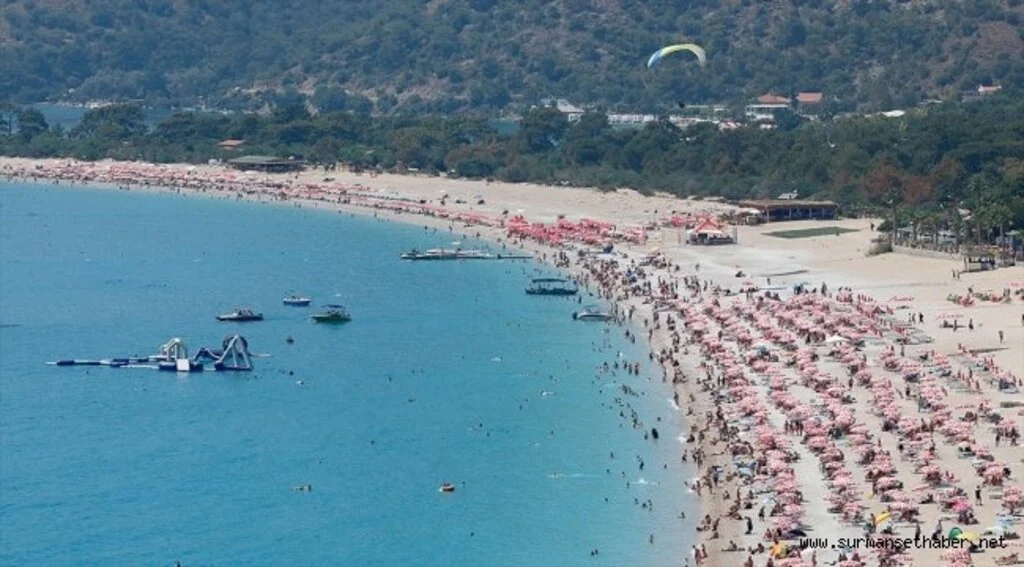 Bayram tatilinin ekonomik büyüklüğü 10 milyar TL'yi aştı