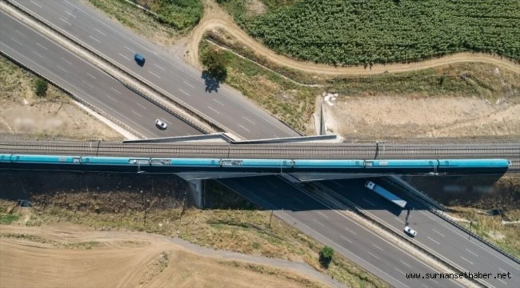 Çerkezköy-Kapıkule demir yolu hattında imzalar atılıyor