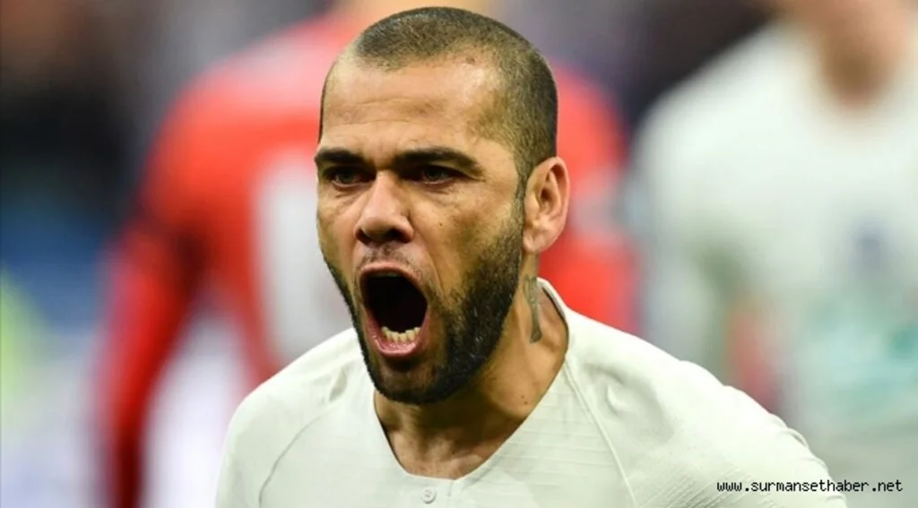 Dani Alves PSG'den ayrılıyor