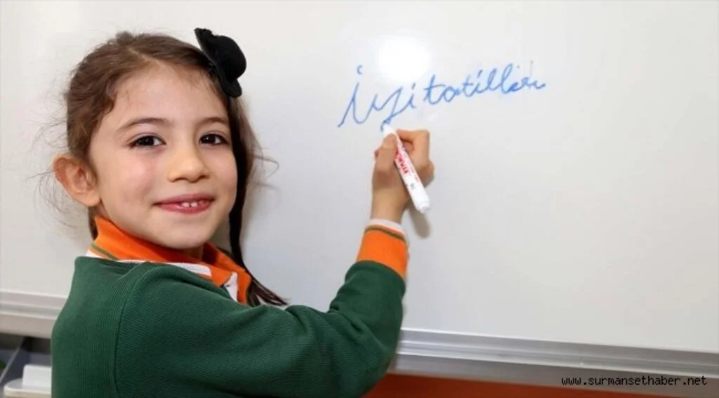Okullarda 'tatil zili' cuma çalacak