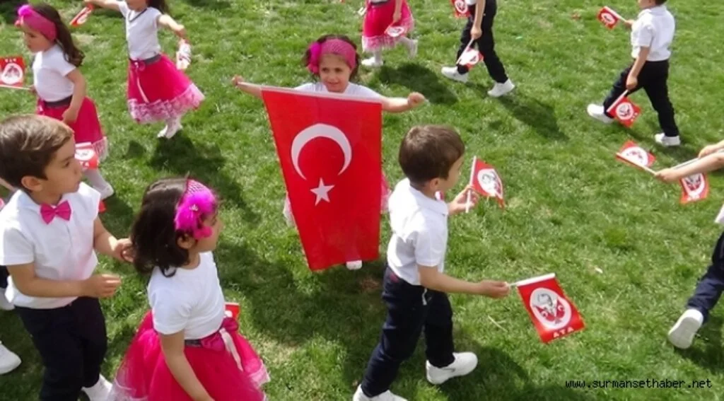 Suriyeli yetimler için futbol etkinliği