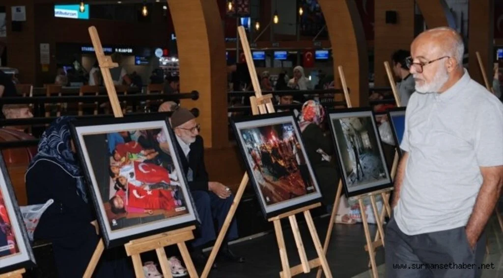 İstanbul Sabiha Gökçen Havalimanı'nda '15 Temmuz' fotoğraf sergisi