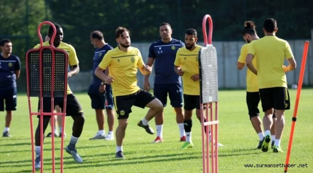 Malatyaspor'da Özer Özdemir ilk antrenmanına çıktı